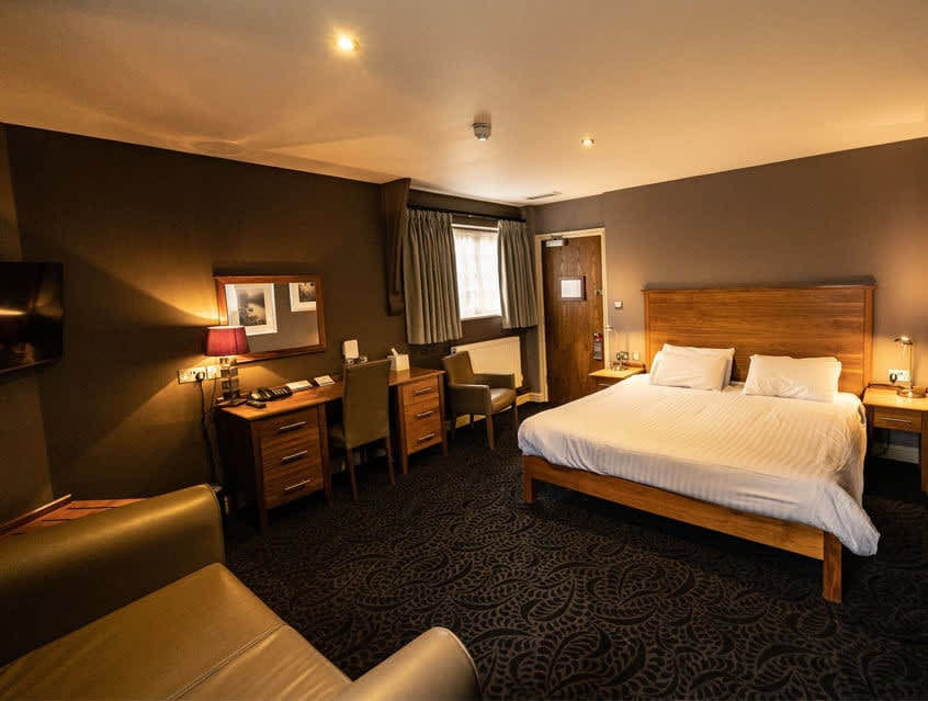 pub accommodation stafford